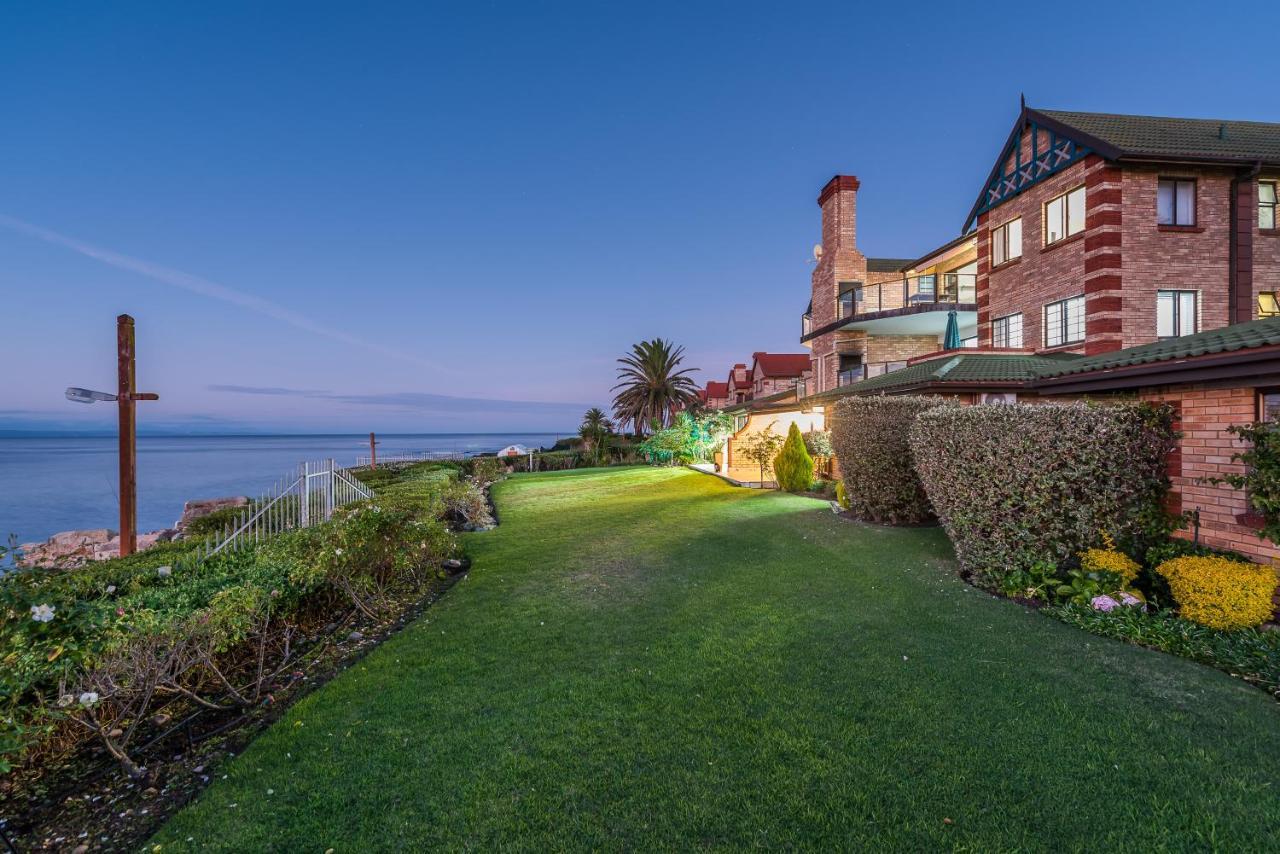 Beacon Wharf , George Hay 3 Apartment Mossel Bay