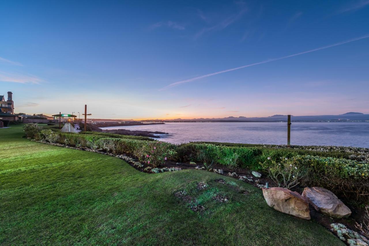 Apartment Beacon Wharf , George Hay 3 Mossel Bay