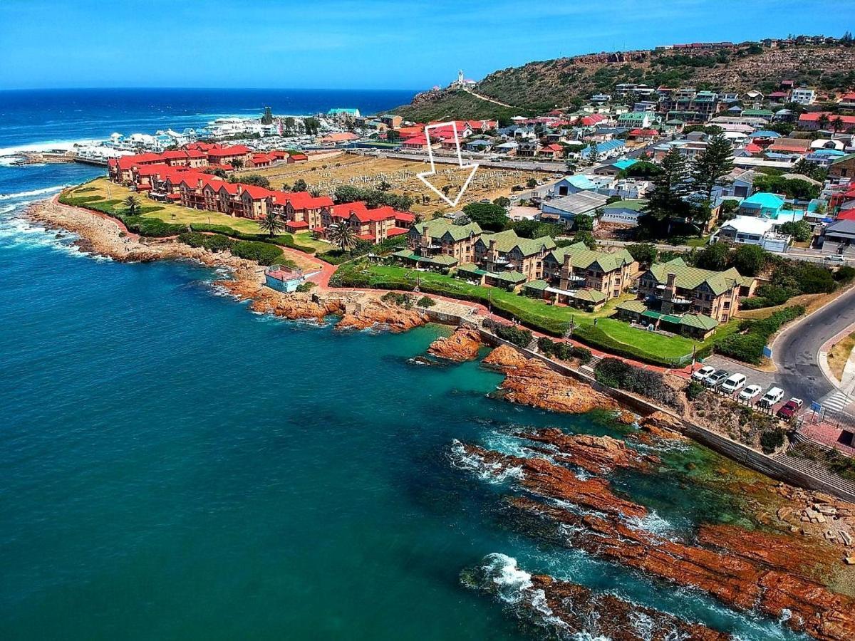 Apartment Beacon Wharf , George Hay 3 Mossel Bay